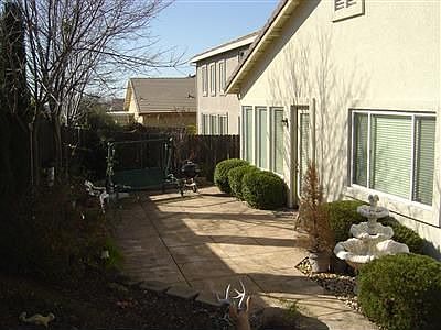 2nd image of 1917 Broadford Dr