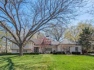 6417 Verona Rd, Mission Hills, KS 66208