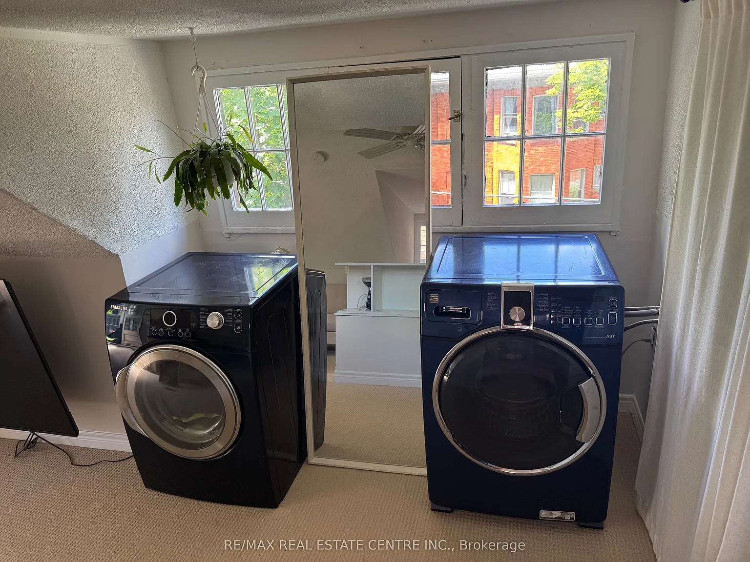 2 bed, $2,550 — Photo 3