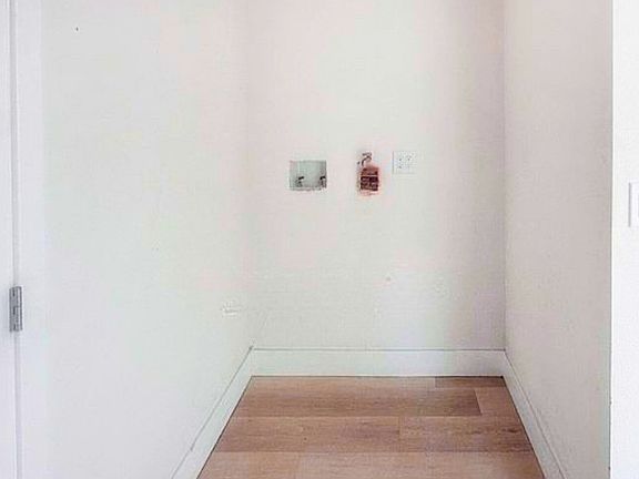 2nd image of 787 N Reservoir St #789