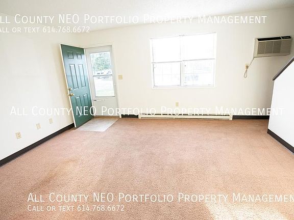 2nd image of 935 S Court St Unit 16