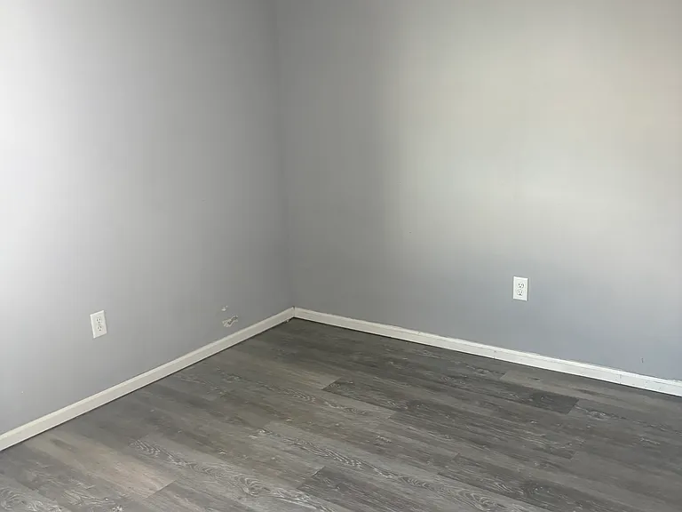 520 S Pierce St — Photo 3