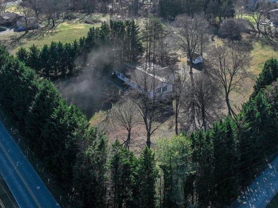 1st image of 4710 Bready Rd