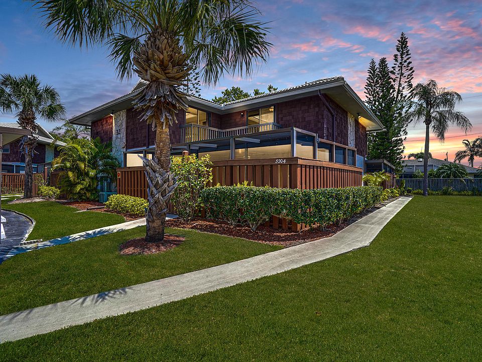 1st image of 3201 SE Guinevere Lane #A