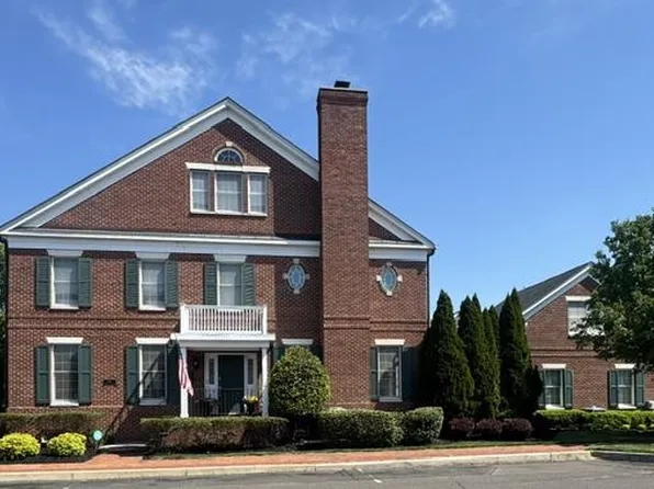 405 E Centre Ave, Newtown, PA 18940