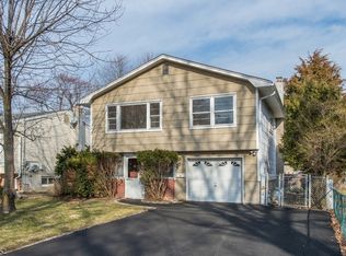 38 Glassboro Rd, Parsippany, NJ 07054