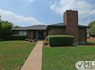 2209 Crystal Creek Ln, Garland, TX 75040