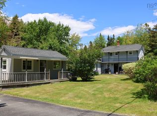 10133 Saint Margarets Bay Rd, Halifax, NS B0J1T0