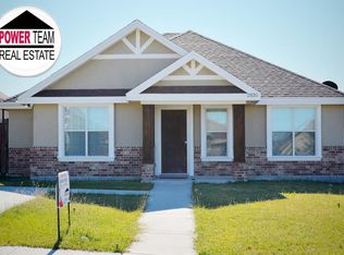 2035 A E Stock Dr, Eagle Pass, TX 78852