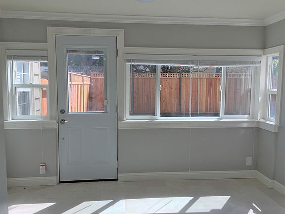 2nd image of 35 Garden Ln