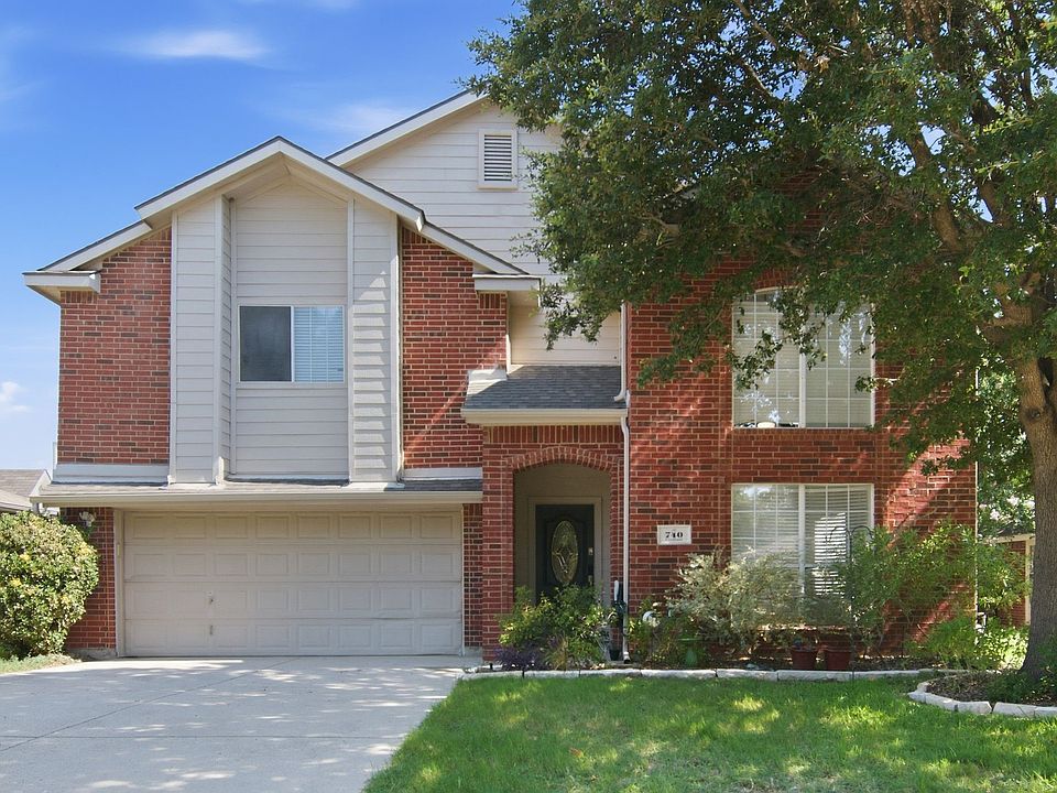 1st image of 740 Cardinal Dr