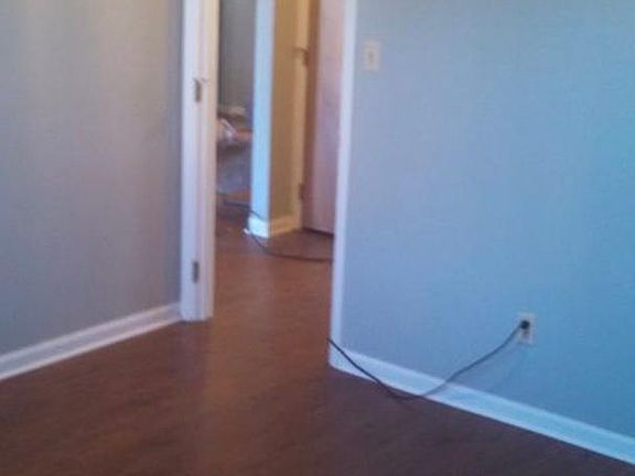 4th image of 1746 Poplar St APT B