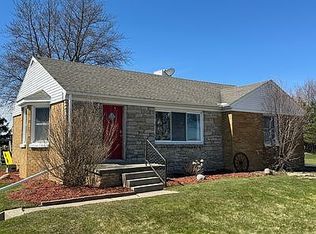 5930 Garfield Rd, Auburn, MI 48611