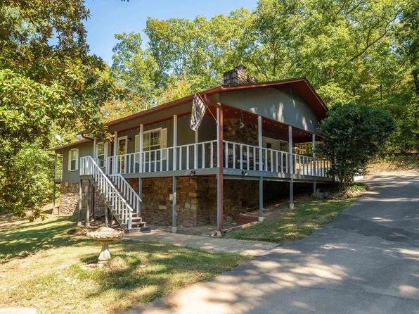 124 Plum Hollow Blvd, Hot Springs, AR 71913