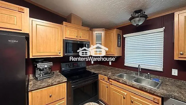 6425 Mirage Dr — Photo 7