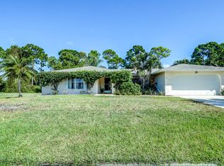 819 SE Polynesian Ave, Port Saint Lucie, FL 34983