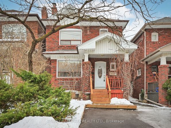 252 Winona Dr #C03, Toronto, ON M6C 3S2