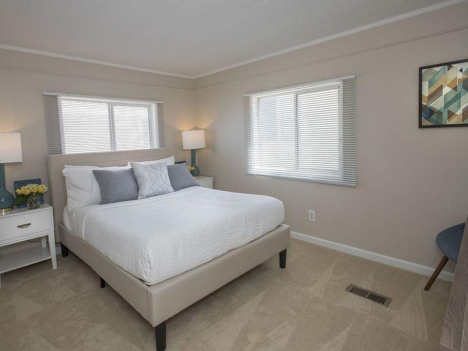 The Cottages At Seaside 1300 Palmetto Ave Pacifica CA Zillow