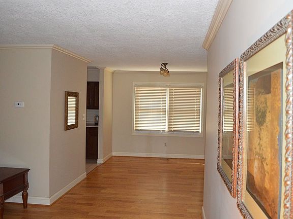 5th image of 312 Apple Ave