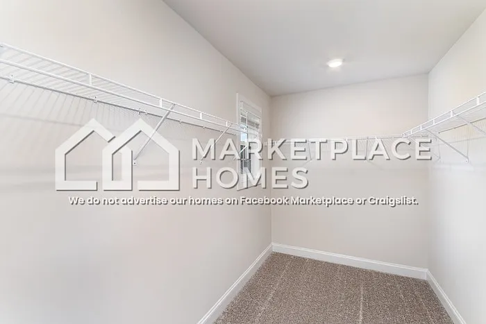 124 S Sina St — Photo 24