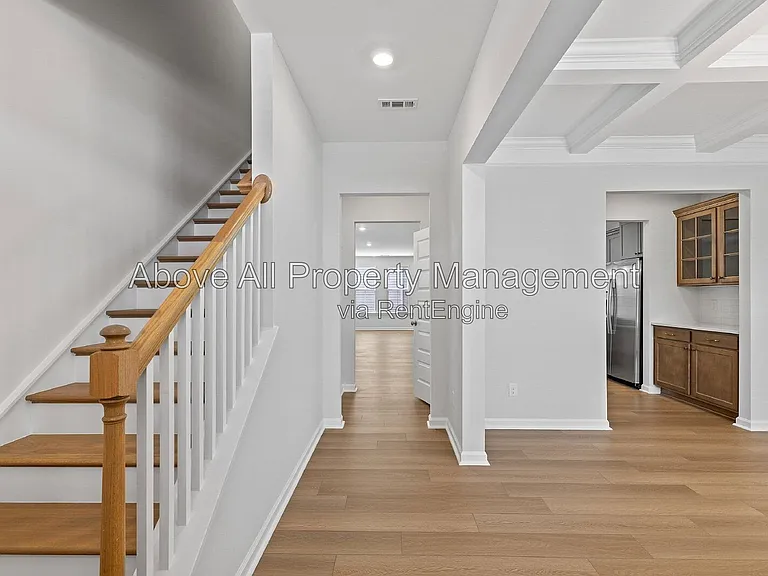 204 White Oak Garden Way — Photo 6