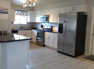 1215 Indiana Ave SE, Bandon, OR 97411