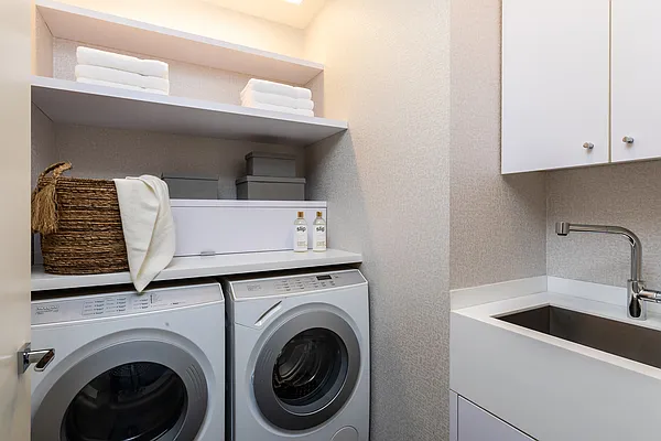 Sold by Corcoran | media 50