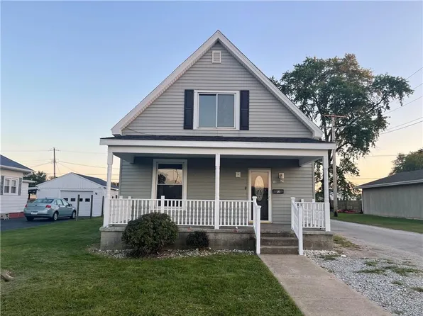 12 E 9th St, Danville, IL 61832