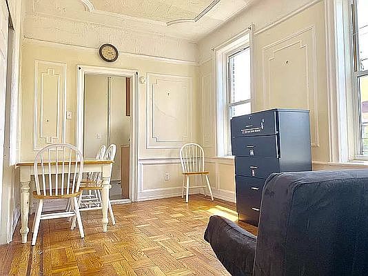 2nd image of 1315 Sutter Ave #6C
