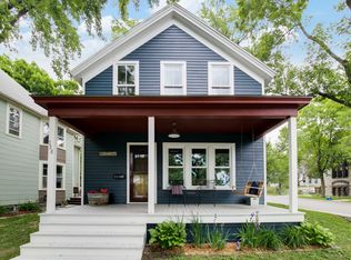 326 Maple St, Saint Paul, MN 55106