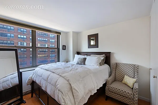 Rented by Corcoran | media 17