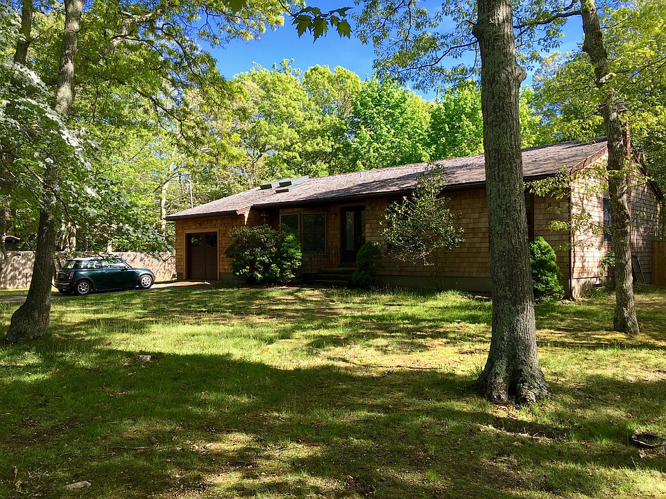 70 Runnymeade Drive