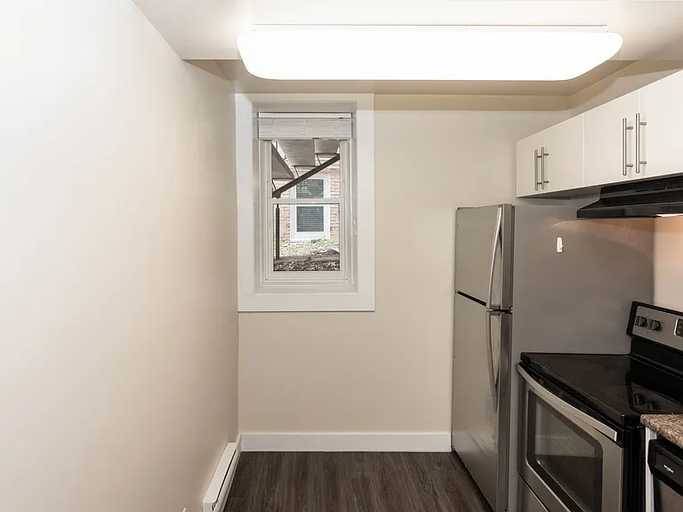 377 Brandon Ave #B11 — Photo 22