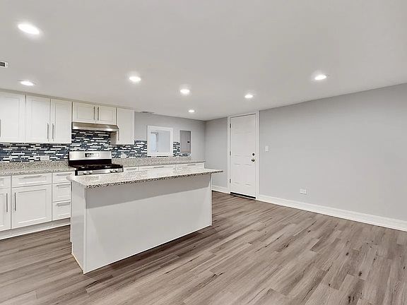 5th image of 3744 S Parnell Ave #1-G
