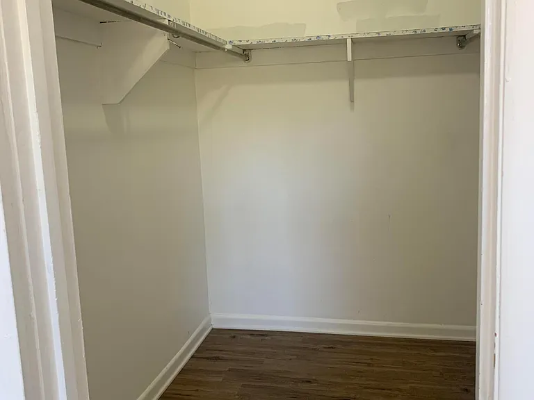1024 Adams Ave — Photo 10