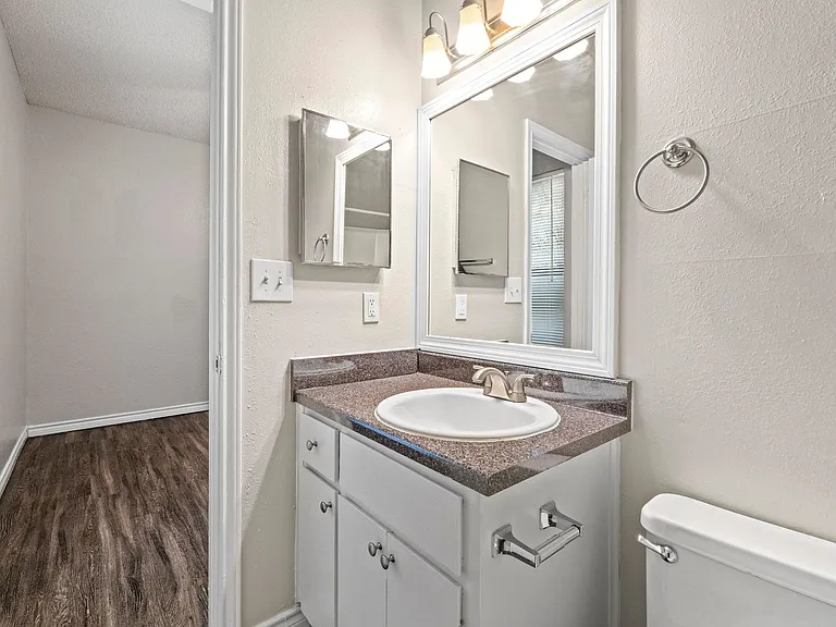 Three Villas- 2 Bedroom 2 Bathroom — Photo 17