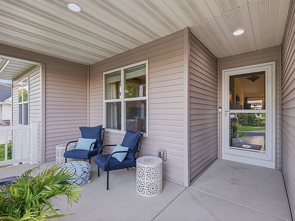 2nd image of 4528 Scenic View Rd
