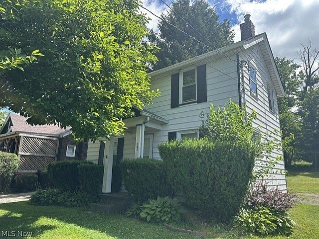1st image of 505 6th St