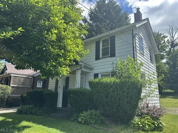 505 6th St, Campbell, OH 44405