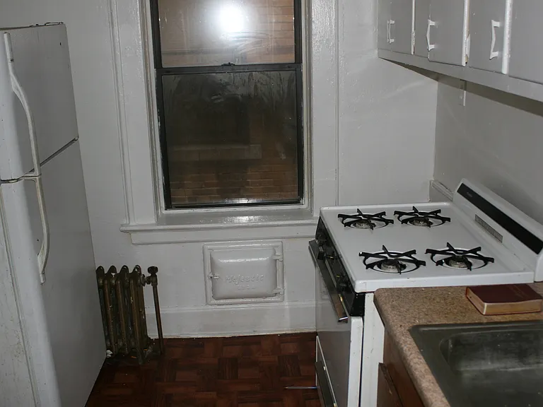 645 Summer Ave #D6 — Photo 8