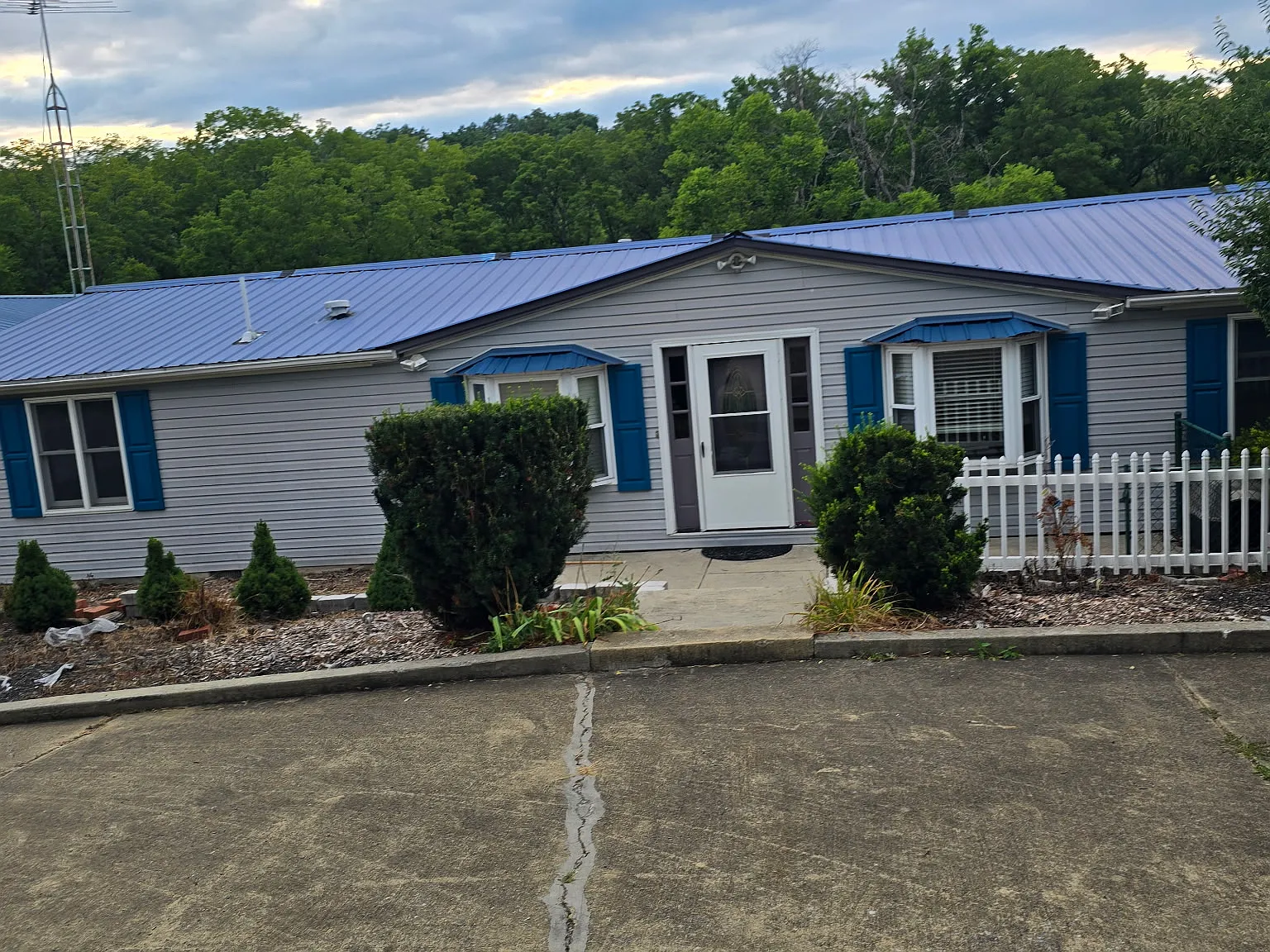 3 bed, 1440 sqft, $2,650 — Photo 1