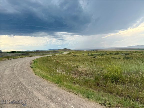 4th image of 40 Buffalo Jump Trl