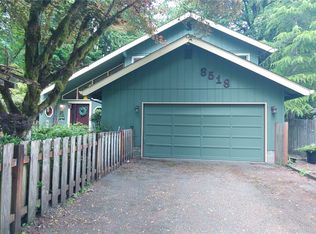 8518 Lake Lucinda Dr SW, Olympia, WA
