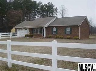 3335 Snow Creek Rd NE, Hickory, NC 28601
