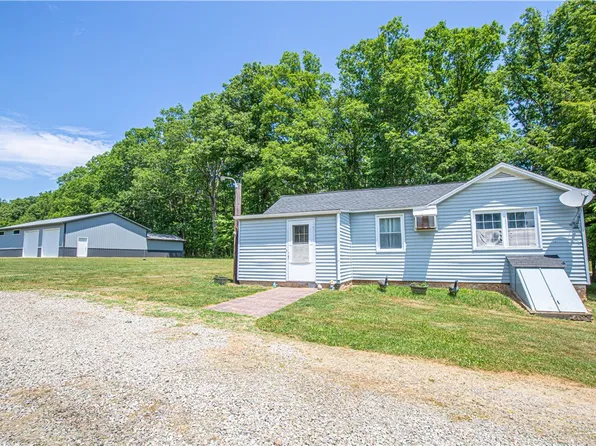1845 Wharton Furnace Rd, Gibbon Glade, PA 15440