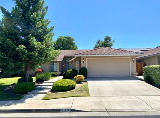339 Amber Ave, Clovis, CA 93611