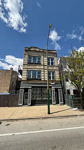 1118 S Western Ave #1C Photo 1