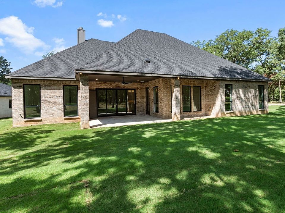 122 Colonial Dr, Mabank, TX 75156 | MLS #20382221 | Zillow