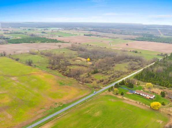 Low Rd, Brussels, WI 54204