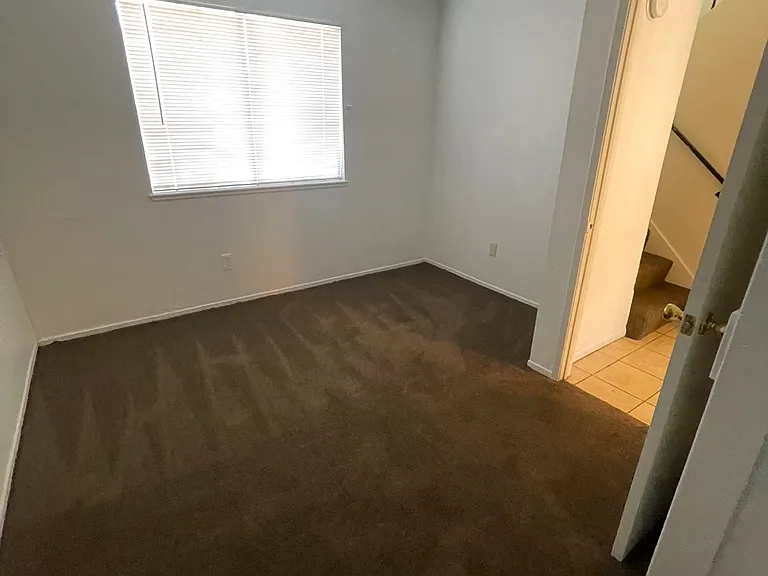 3411 Civic Center Dr #I — Photo 11